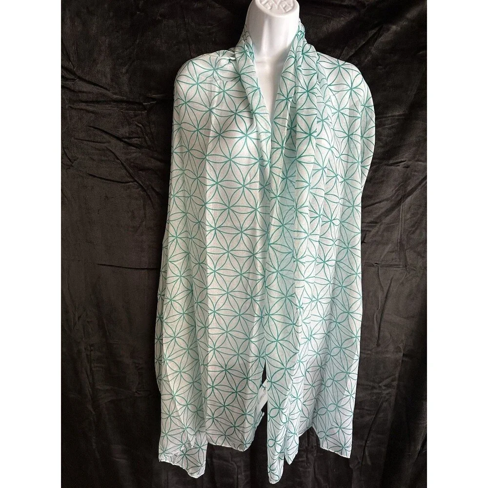 Key West Turquoise And White Geometric Flower Design Scarf/Shawl 82” X 28”